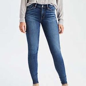 AE DENIM X HIGH-WAISTED JEGGING